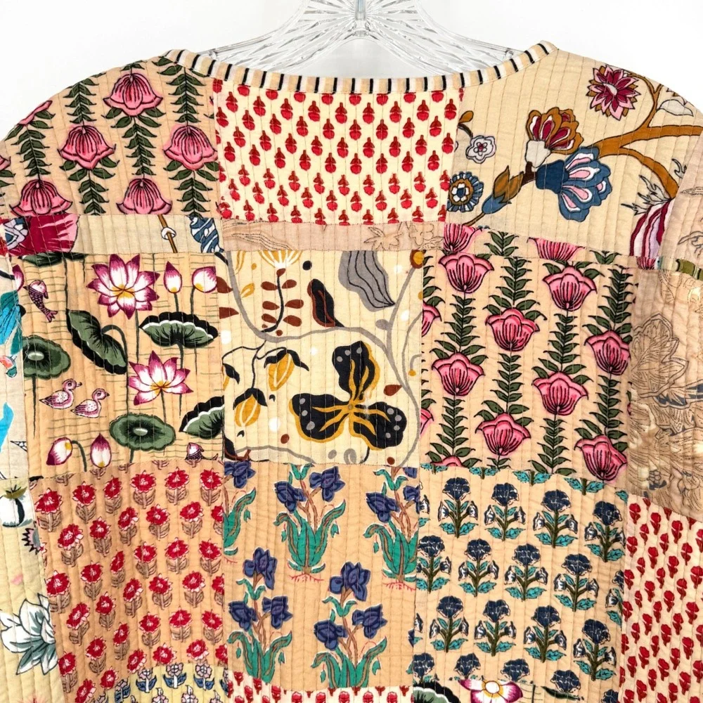 Reversible Quilted Patchwork Jacket Tan Multi Floral Kantha Style Button Front M - Picture 8 of 13